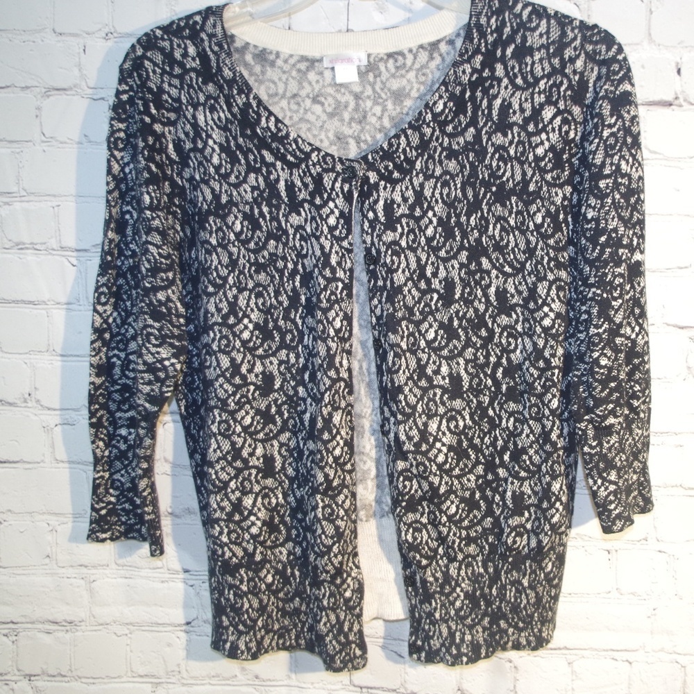 Black & White Lace 3/4 Sleeve Cardigan Sweater M